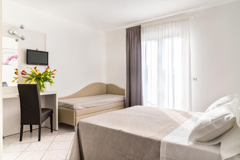 Hotel Capinera Rimini Exteriör bild
